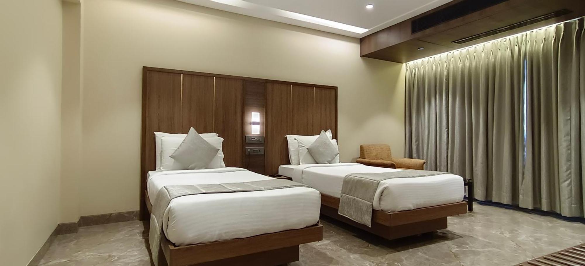 Hotel Archana Residency Bombay Eksteriør billede