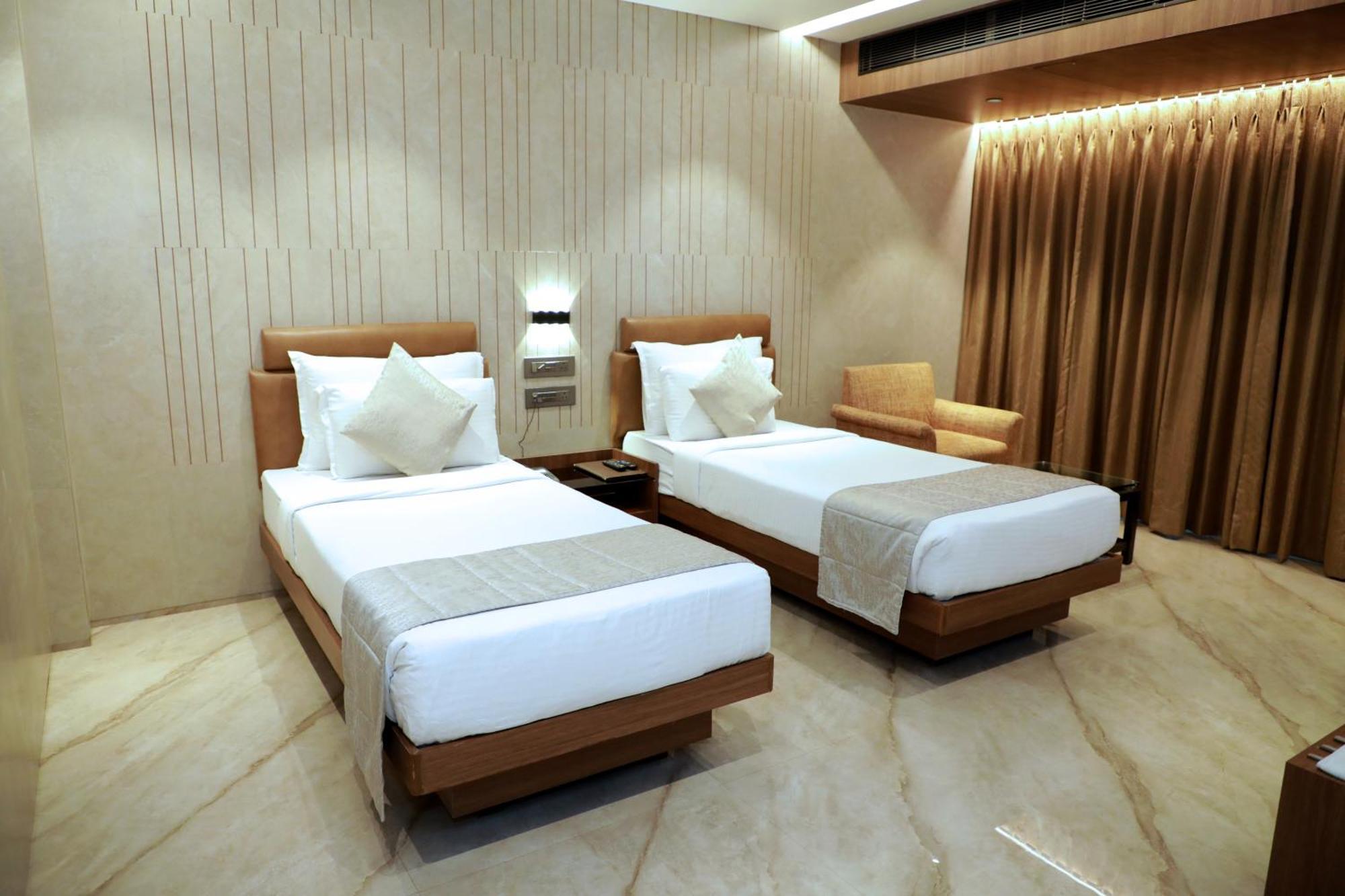 Hotel Archana Residency Bombay Eksteriør billede