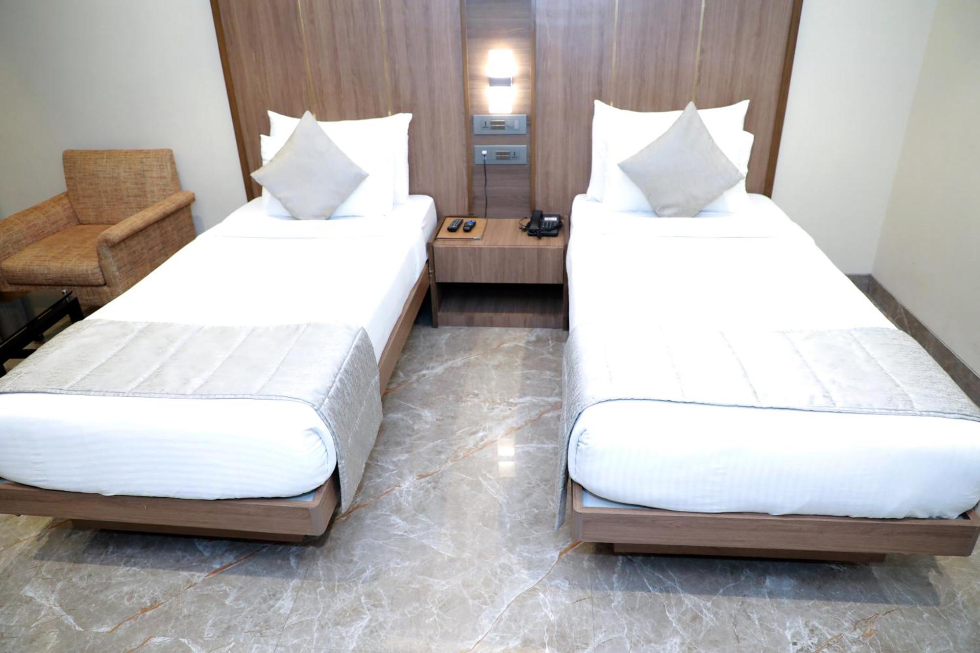 Hotel Archana Residency Bombay Eksteriør billede